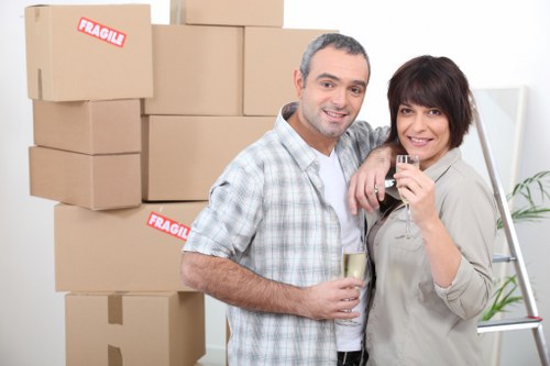 Careful unloading of items with floor protection